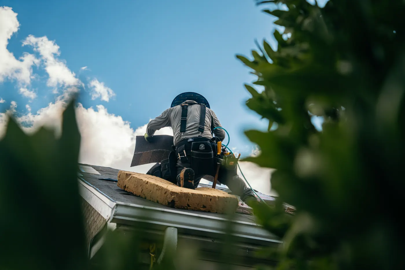 Manufacturer-certified roof installation in Connersville