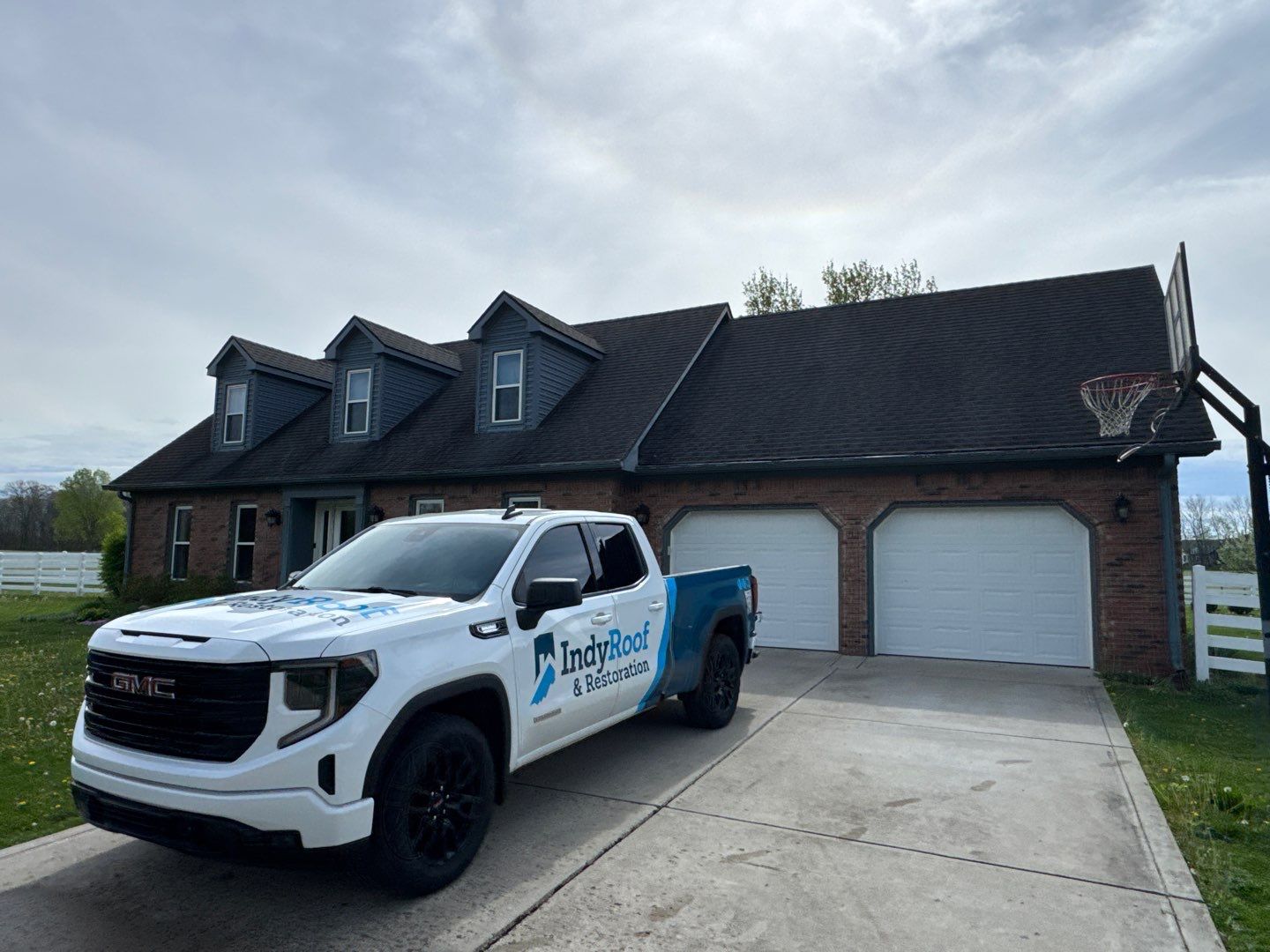 Does Your Connersville Roof Need Replacement? A Complete Assessment Guide